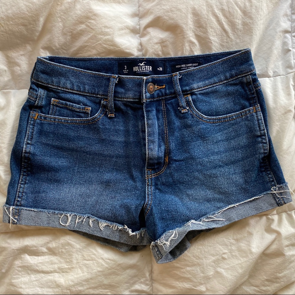 Hollister High-rise Jean short shorts